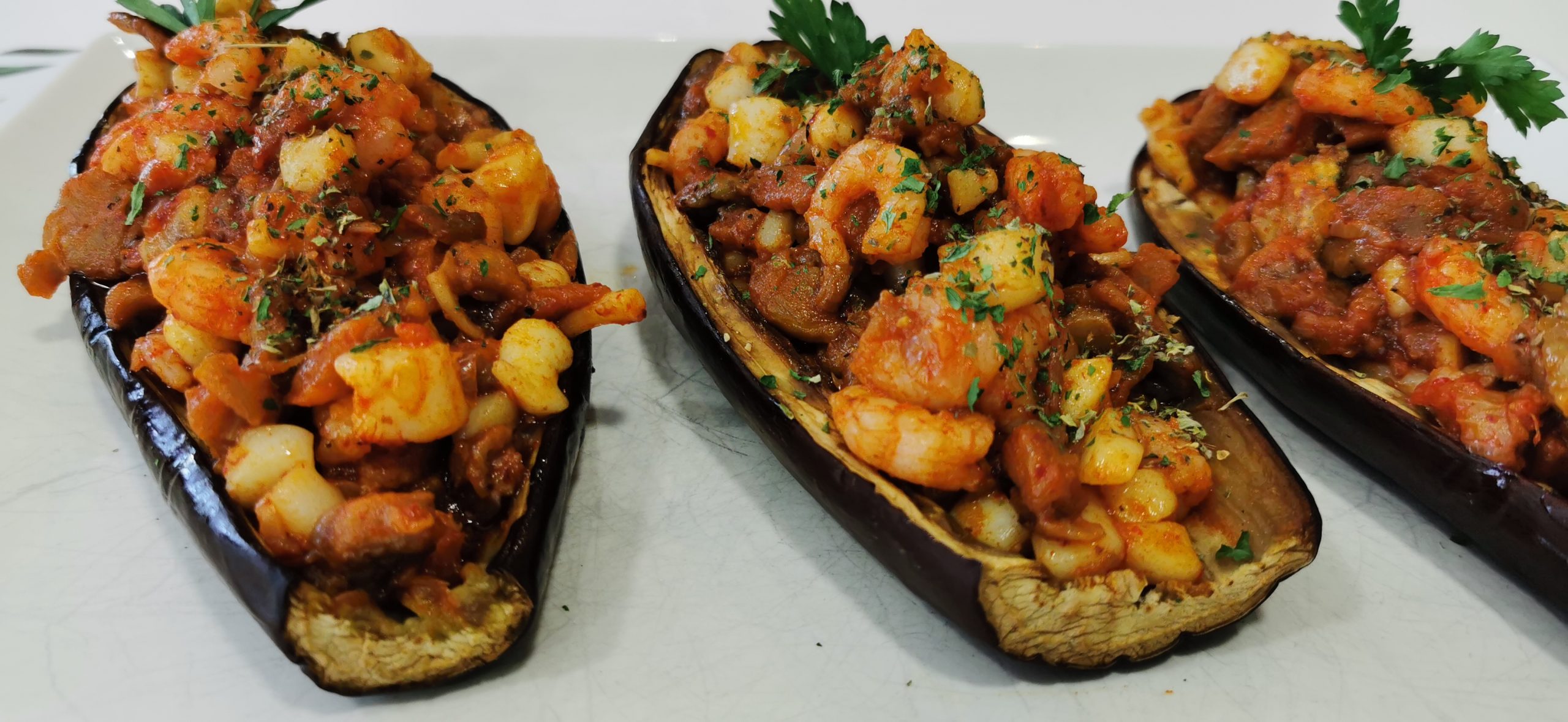 Receta de berenjenas rellenas de falsa boloñesa